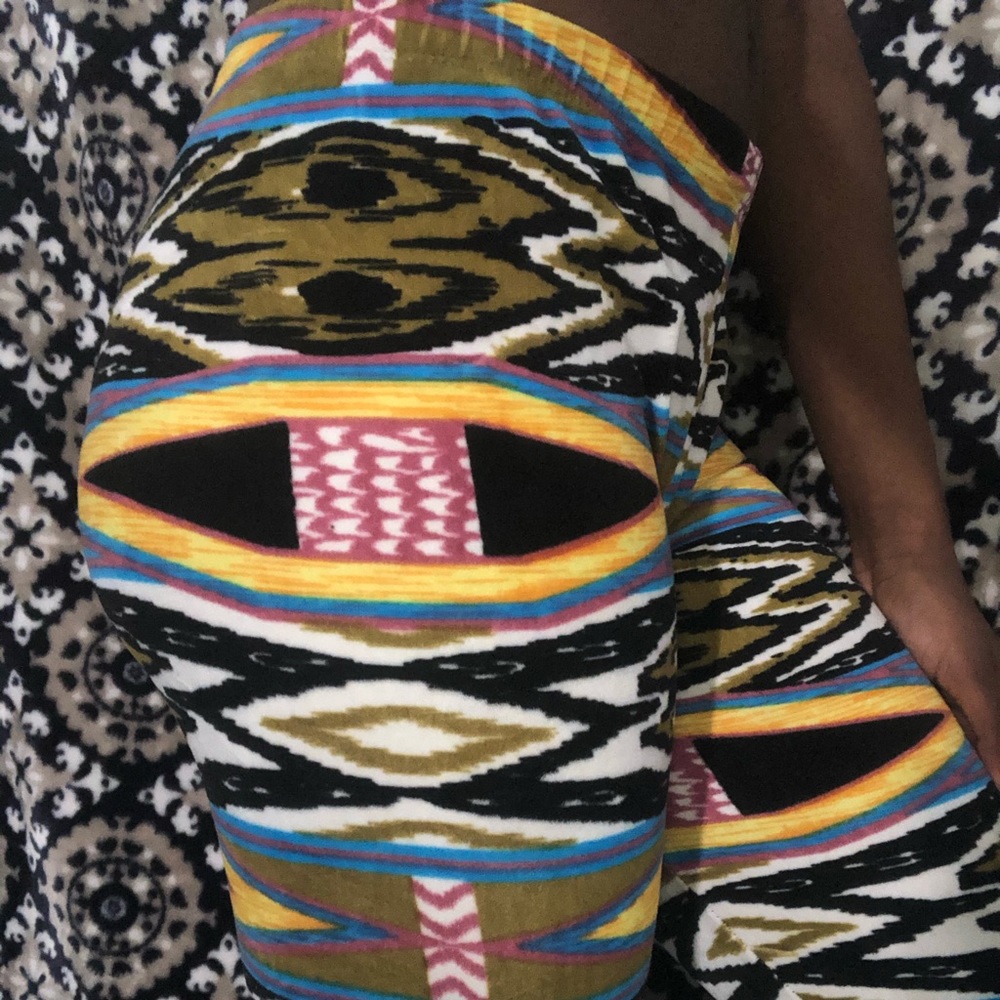 AFRICAN Patterned Leggings, Urban Ethnic Pants